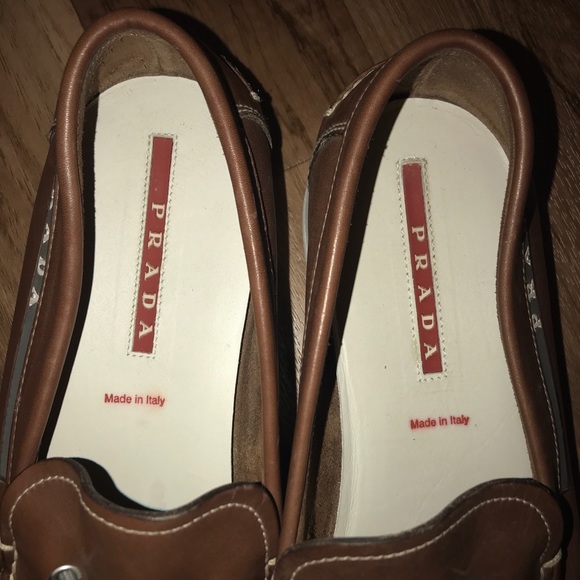 Prada Brown Boat shoe with draw string. - Picture 5 of 8